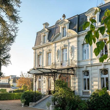 Hotel Chateau De Verrieres & Spa ソミュール エクステリア 写真