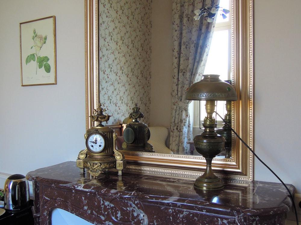 Hotel Chateau De Verrieres & Spa ソミュール エクステリア 写真