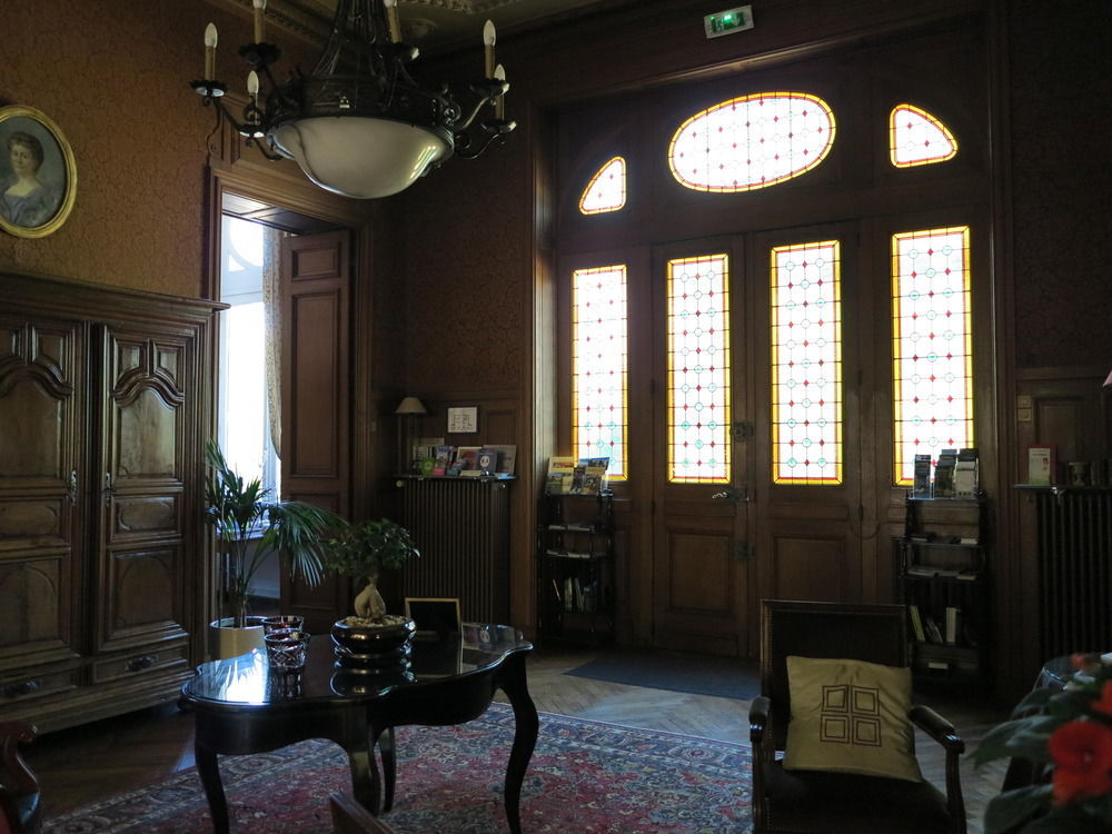 Hotel Chateau De Verrieres & Spa ソミュール エクステリア 写真