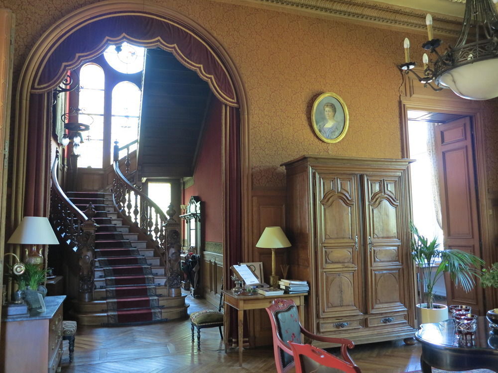 Hotel Chateau De Verrieres & Spa ソミュール エクステリア 写真