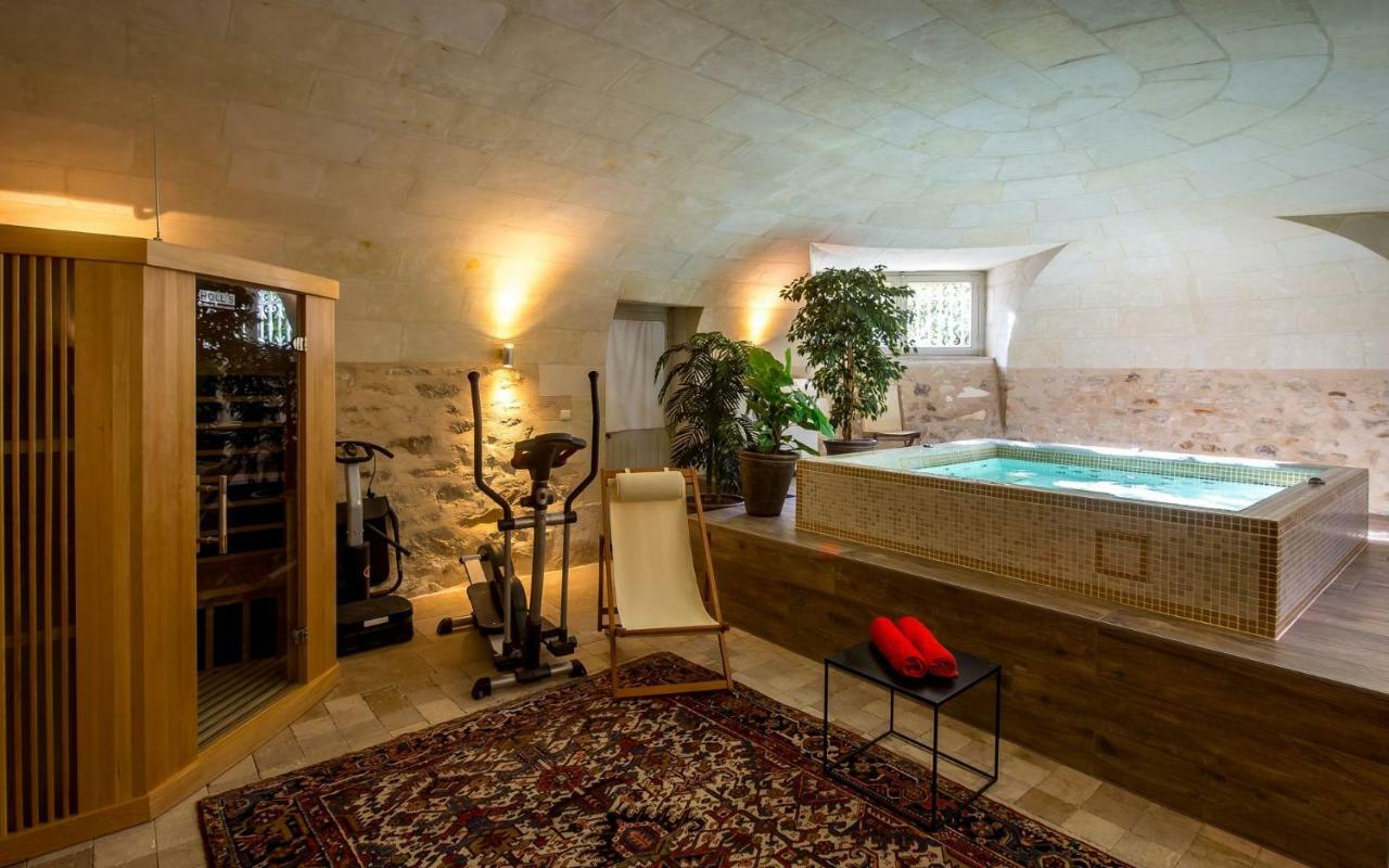Hotel Chateau De Verrieres & Spa ソミュール エクステリア 写真