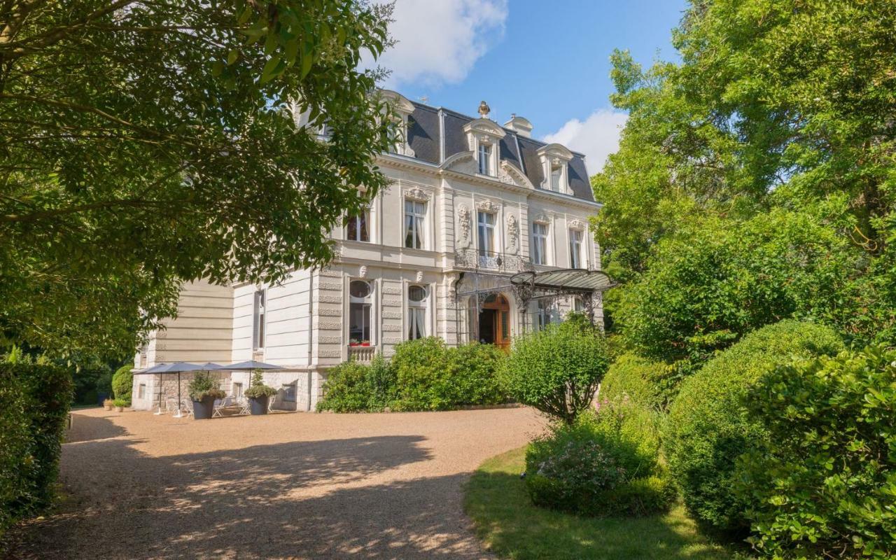 Hotel Chateau De Verrieres & Spa ソミュール エクステリア 写真